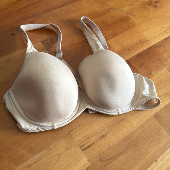 WACOAL SPACER BASIC BEAUTY 853192 BRA 40C like new - Picture 3 of 10
